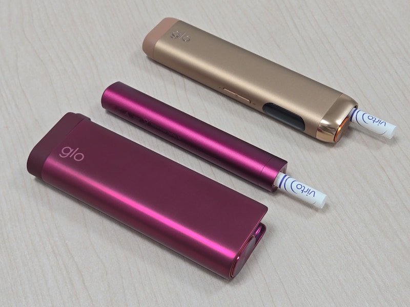 glo Hilo Plus（下）とglo Hilo（上）