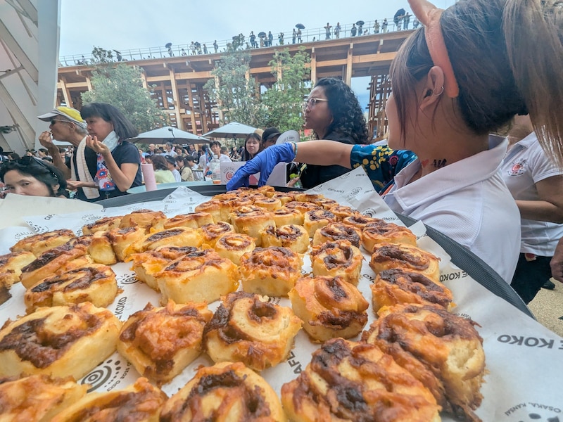 オーストラリア