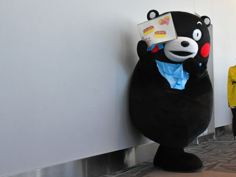 キャプション＝7月19日、東京都千代田区