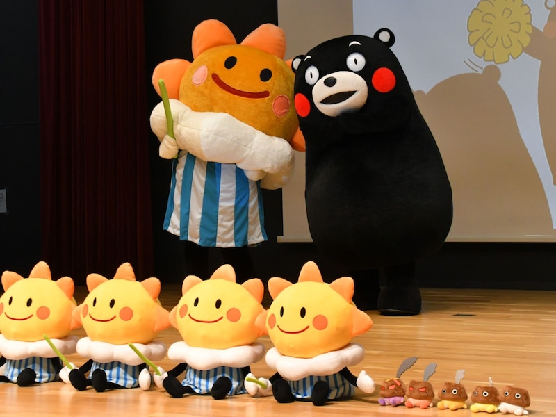 キャプション＝7月19日、東京都千代田区