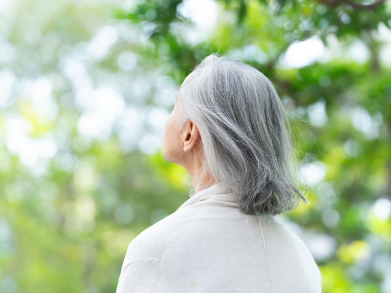 女性