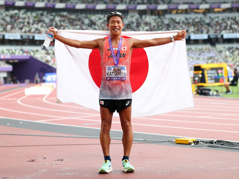 2025世界陸上の「男子競歩35km」で銅メダルに輝いた勝木隼人選手。彼が履いていたシューズには“特許技術”が用いられています ※写真：森田直樹/アフロスポーツ