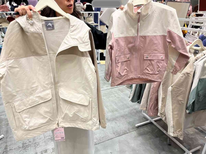 この2つのマウンテンパーカーがドッキングする