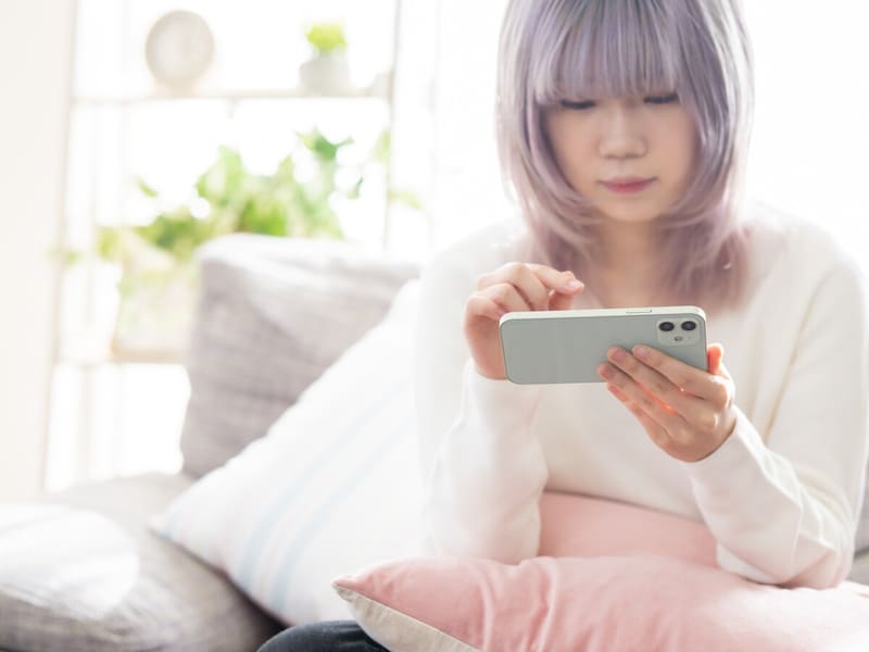 女性