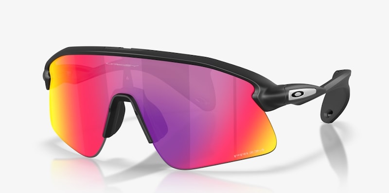 中島ジョセフ選手が着用していると思われるOakleyの「Stunt Devill」※画像:Oakley公式サイト