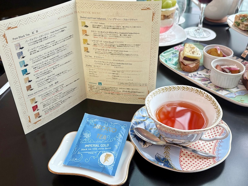 スイスの高級ティーブランドが飲み放題！ 写真はインペリアルゴールド（ホット）