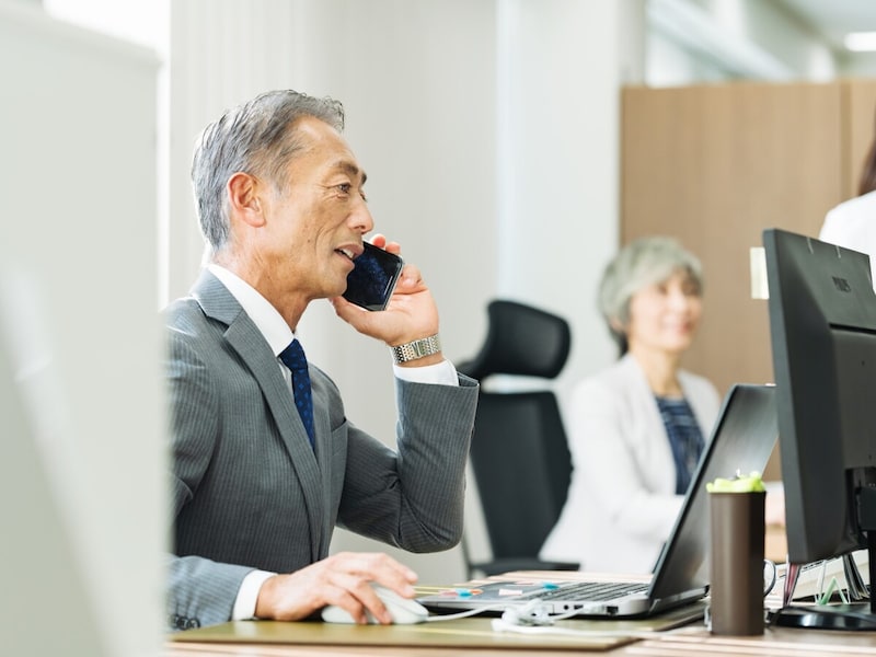 年金をもらいながらアルバイトをしている場合の確定申告について(画像:PIXTA)