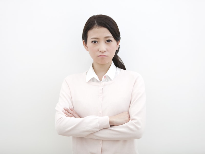 お金のイライラは思考停止が原因!? “お金に嫌われる習慣”を手放そう※画像：amanaimages