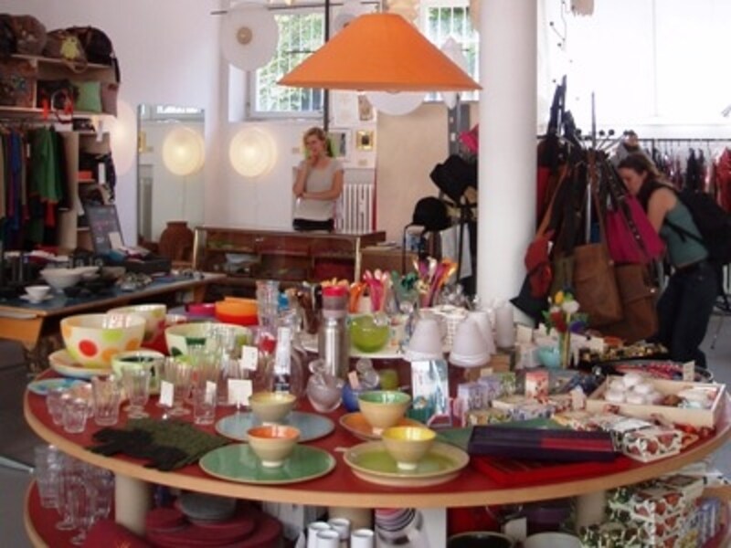 カラフルで楽しいデザインショップ、フィーア・ヴェルクシュテッテン