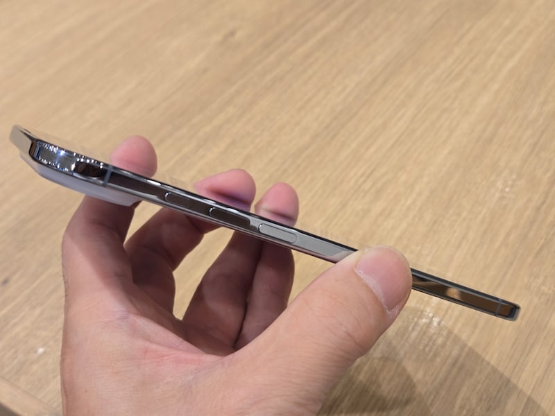 「ずっと使い続けていたら熱くて持てなくなる？」