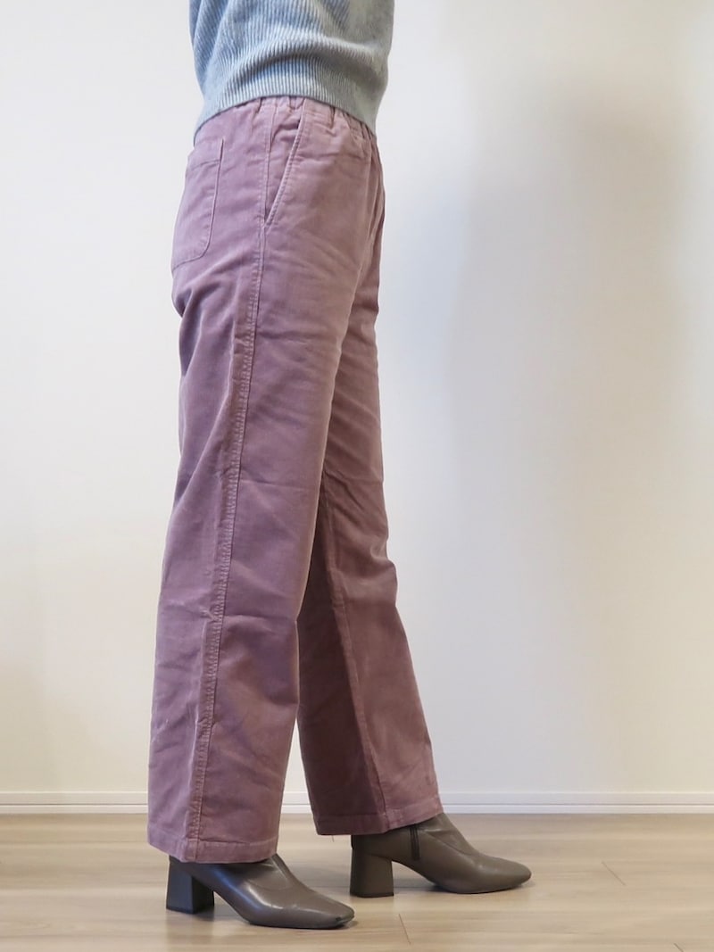 ヒップまわりもゆとりがあり、ラインを拾いにくいつくりです