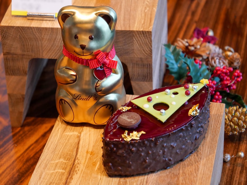 サパン ド ノエル ウィズ リンツチョコレート(税込8700円)