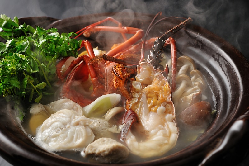 豊後鍋とりゅうきゅうの会席のメインの台の物「海鮮豊後鍋」