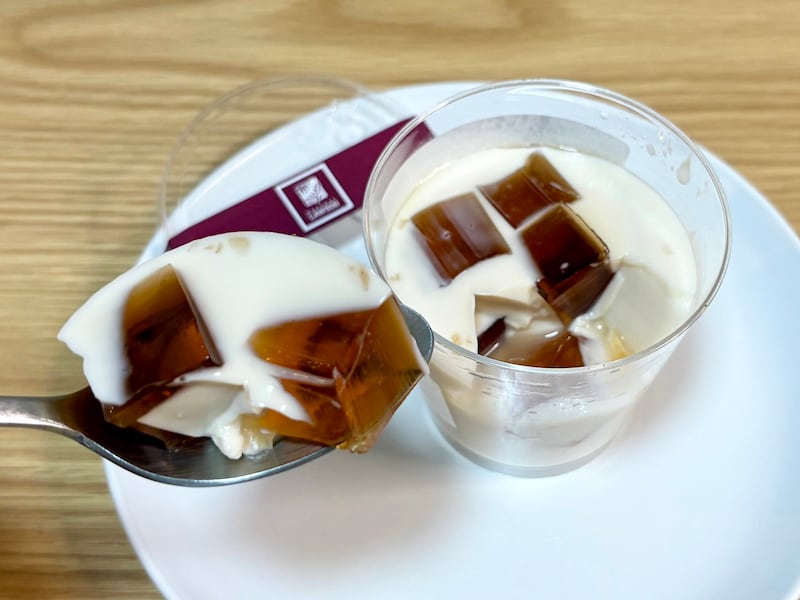 ミルクティーの甘みと、ひんやり冷たい“つるん”と食感が絶品!