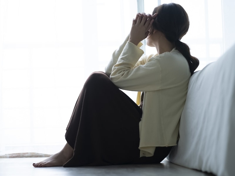 体調不良で無職のため、貯金が全くできない…… ※画像:PIXTA