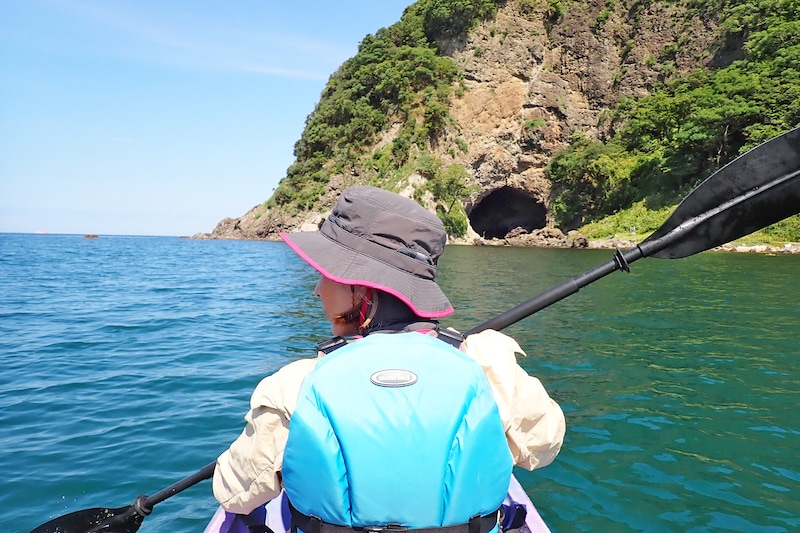 冒険気分のジオカヌーツアー。海の上からの眺めは非日常