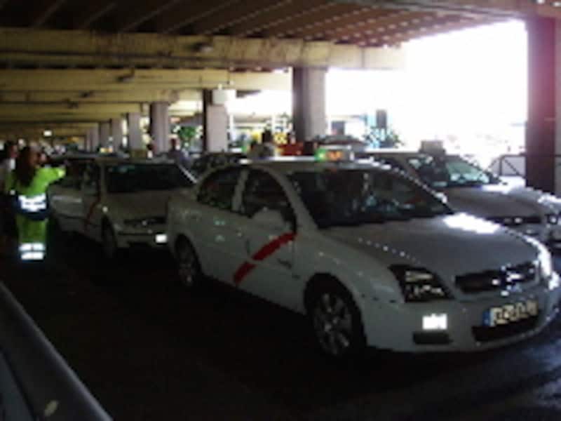 タクシー乗り場