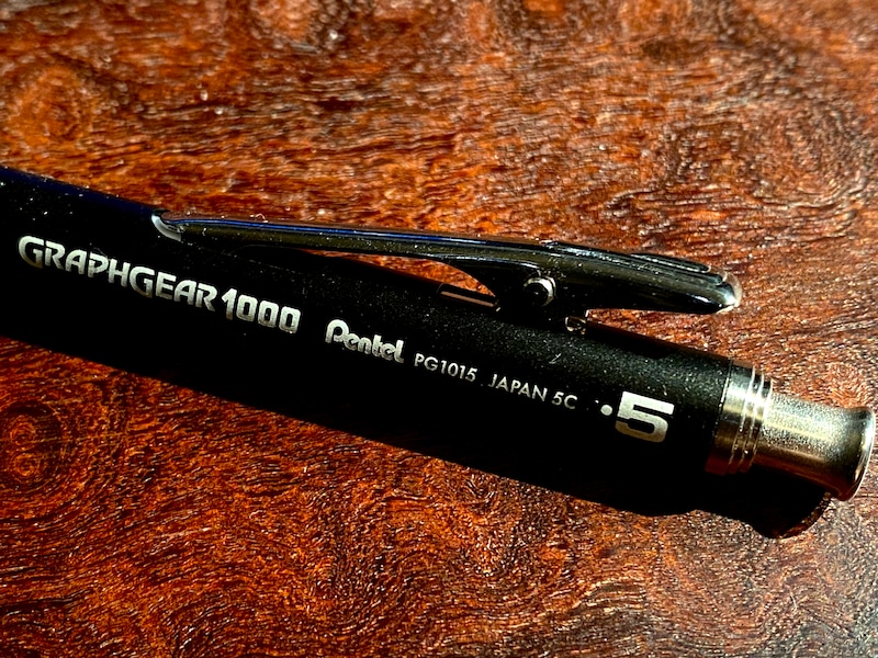 「グラフギア1000」のクリップ部分