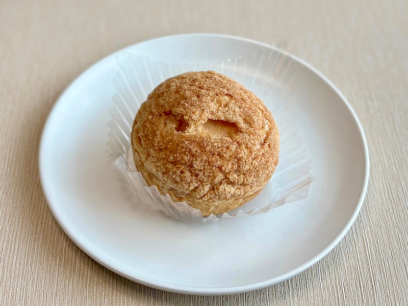 「プレミアムカスタードシュー」216円(税込)