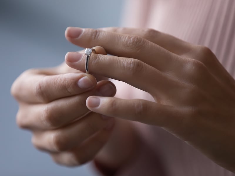 離婚危機から関係を修復した夫婦に、ある共通点が? ※画像:Shutterstock.com