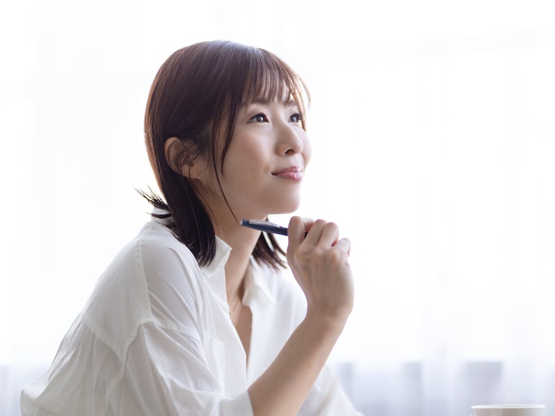 100万円をゆうちょ銀行の定期貯金に預けたら、1年・3年・5年でいくら増える？※画像：amanaimages