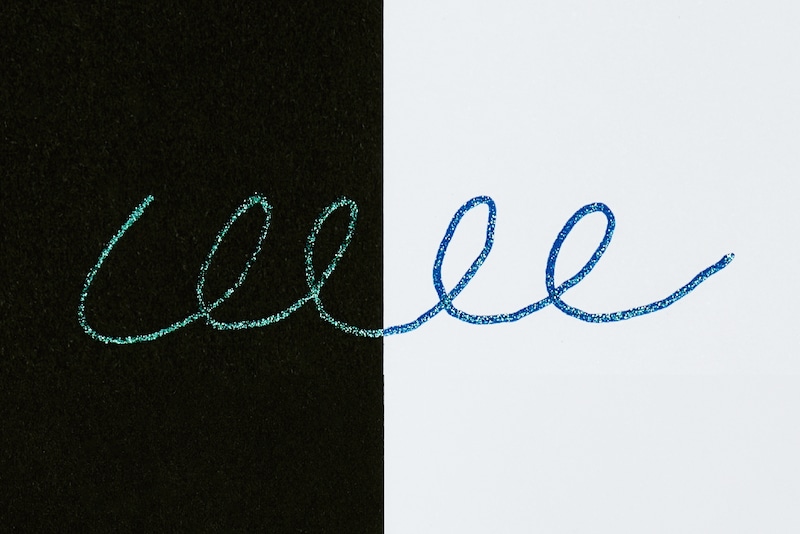 白バック黒バックの筆跡変化