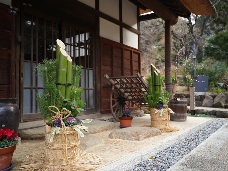 「今年は実家に帰らない」そう決めた理由とは……（画像：PIXTA）