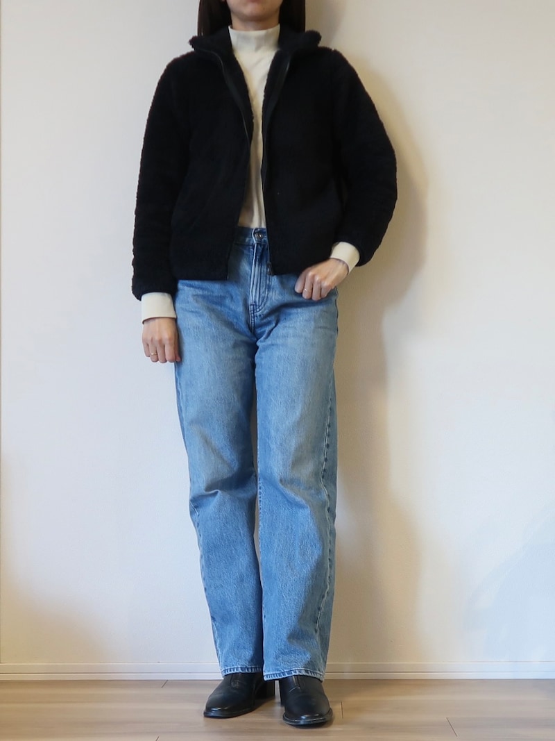 「黒」は部屋着っぽく見えにくいのもおすすめしたいポイントです