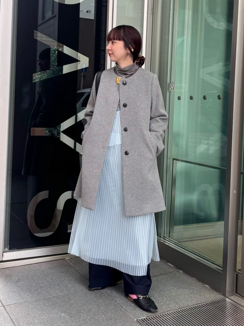 シアー素材のワンピースは冬コーデのアクセントにもぴったり　出典：WEAR