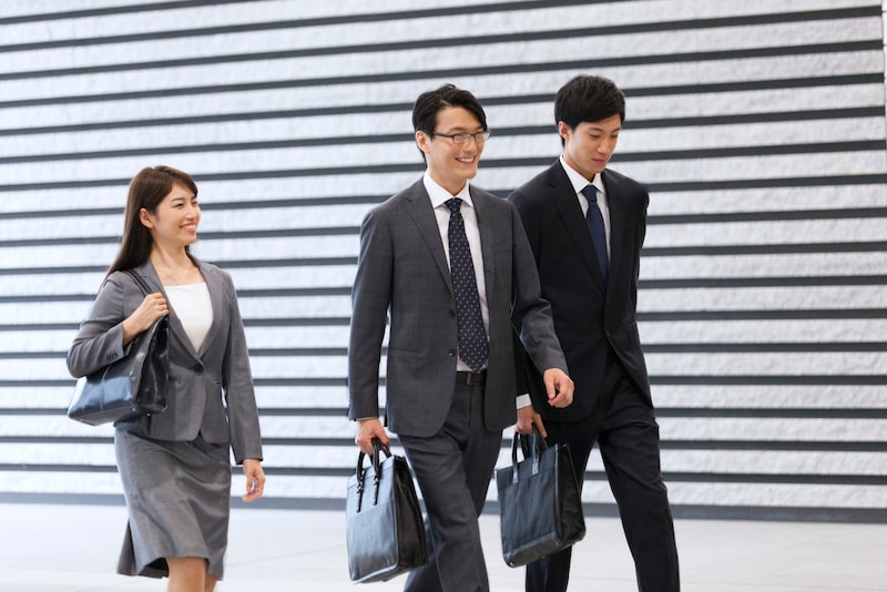 金持ちカバン、貧乏カバン