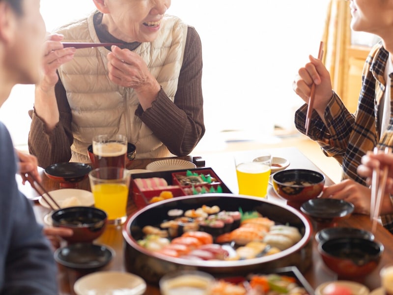 お正月に食べ過ぎて疲れた胃を休める食事とは？
