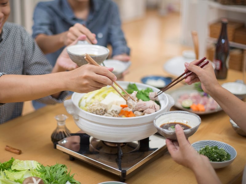 鍋奉行の夫の「別の顔」とは(画像:PIXTA)