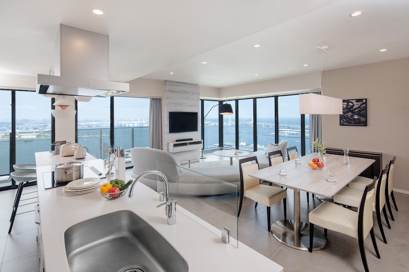 全ての部屋にキッチンと洗濯乾燥機を完備