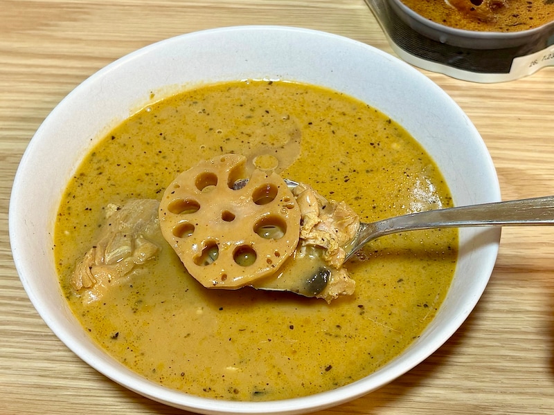 スパイスの旨みと米味噌の甘みが絶妙なバランスです！ 