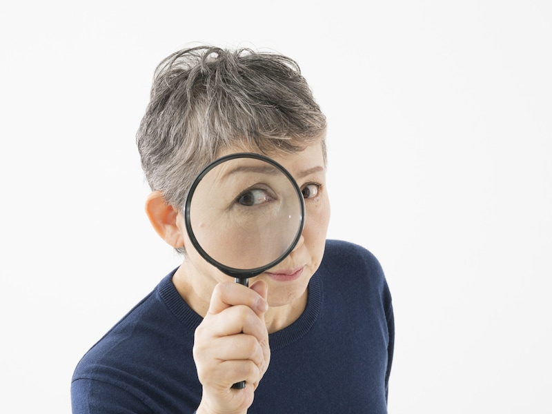 「65～69歳」の就業率と平均年収はどのくらい？ ※サムネイル画像：amanaimages