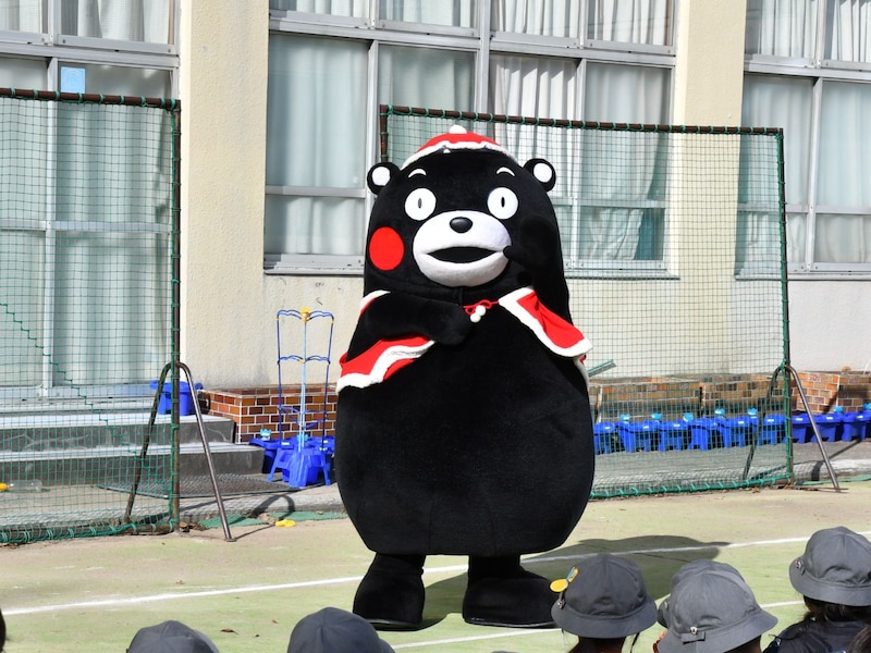 どっちが本物？＝11月1日、東京都文京区