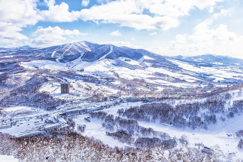 ルスツリゾート。北海道ナンバーワンのコース数と総滑走距離を誇る