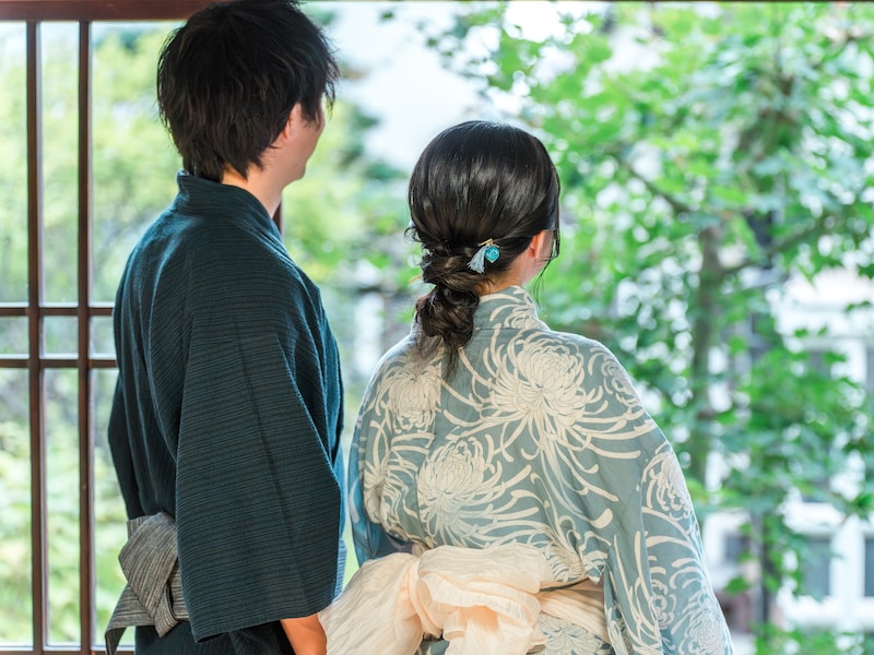 旅行先でレス脱出したもののそれっきりに（画像：PIXTA）