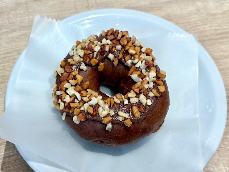 「ジャンドゥーヤ クリーム」テイクアウト334円（税込）／イートイン341円（税込）