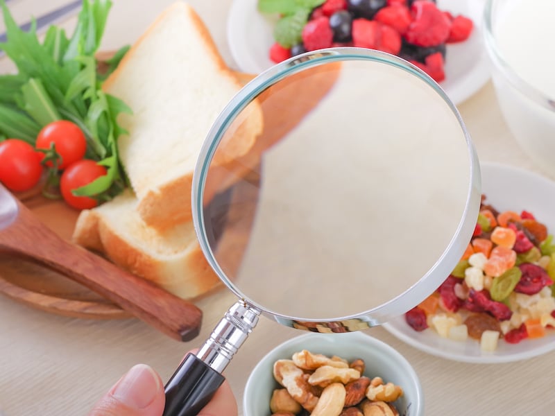 神経質すぎる夫の要求にぐったり(画像:PIXTA)