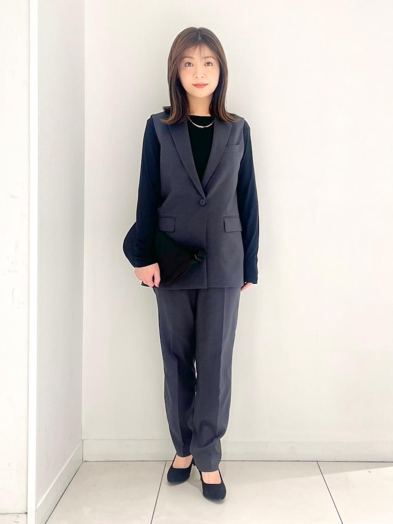 おなかやヒップまわりをカバーしてくれる長め丈も安心　出典：StyleHint