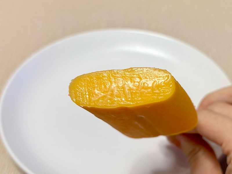 ねっとりジューシーな口どけはクセになるおいしさ！ 濃厚なみかんの風味が口の中をさっぱりさせてくれます 