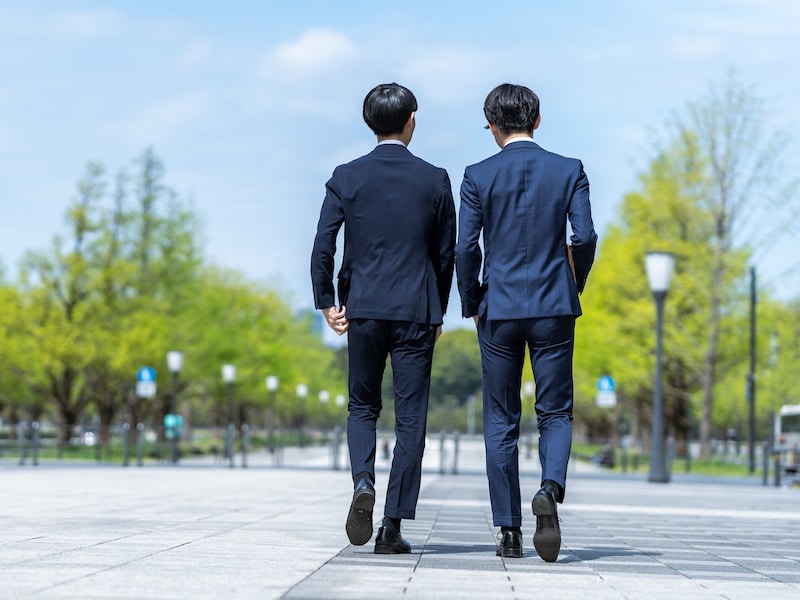 高身長の男性がモテるというのは過去の話?(画像:PIXTA)