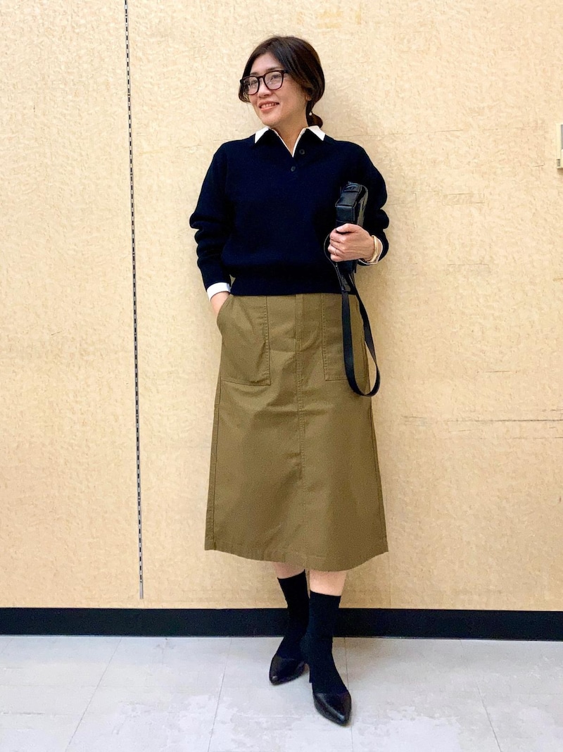 ミディアム丈で足もとも軽やかに決まります 出典:StyleHint