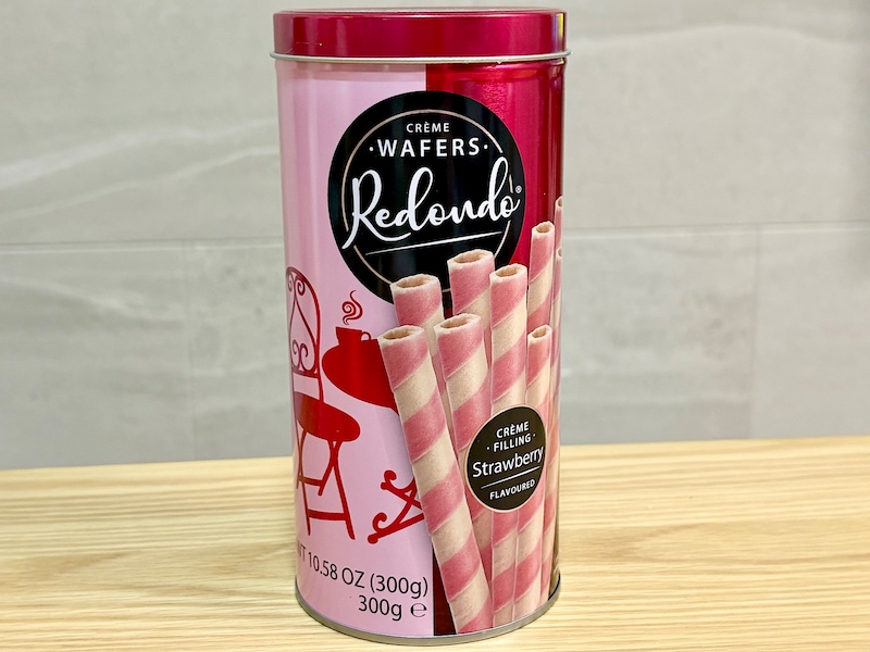 「レドンド&nbsp;ウエハースロール&nbsp;ストロベリー&nbsp;300g」518円（税込）&nbsp;