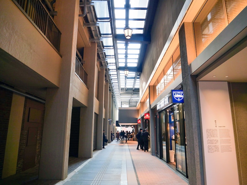 地元・横浜のスイーツブランドが並ぶ「継承の道」