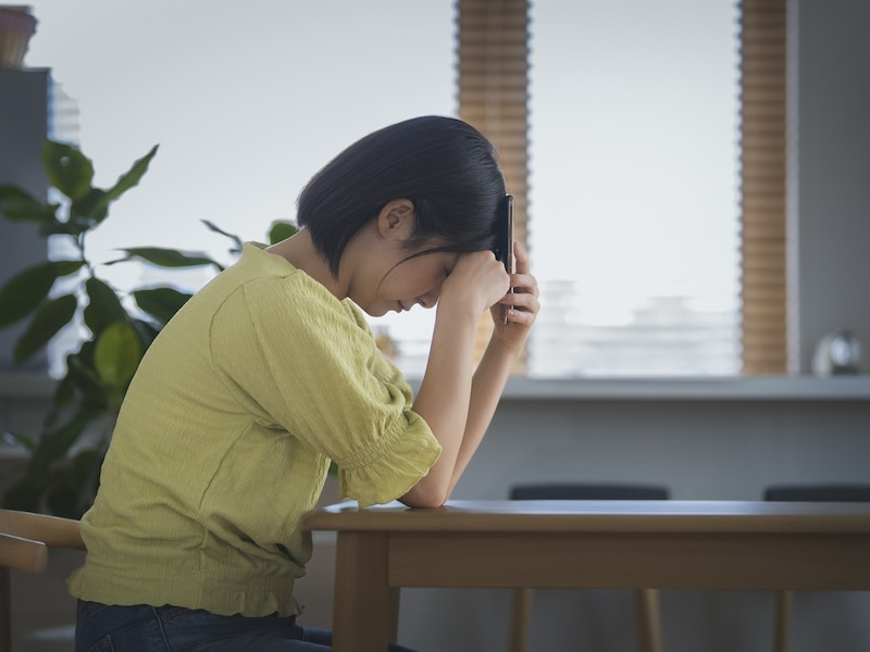 「ポイント還元」の言葉につられてつい…… ※画像：PIXTA