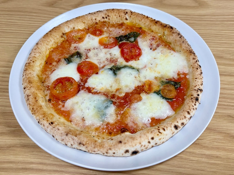 温めるだけで、レストランで出てくるような本格的なピザができあがります!