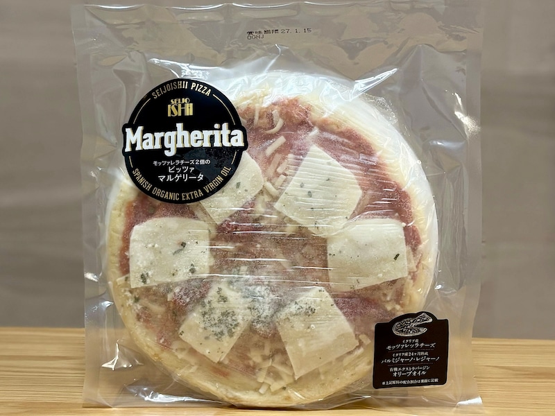「成城石井 モッツァレラ2倍のピッツァマルゲリータ」1枚 928円(税込)