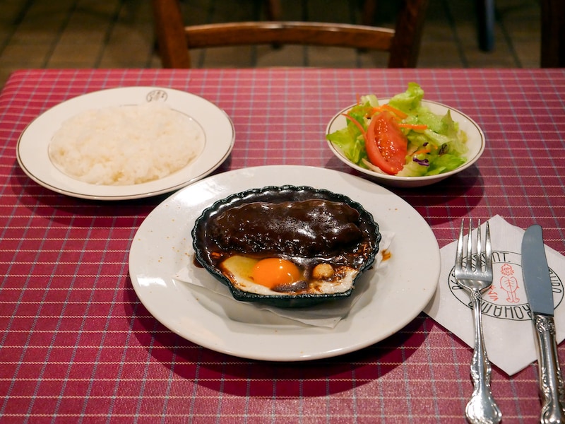 洋食キムラ「ハンバーグセット」（税込1910円）（筆者撮影）